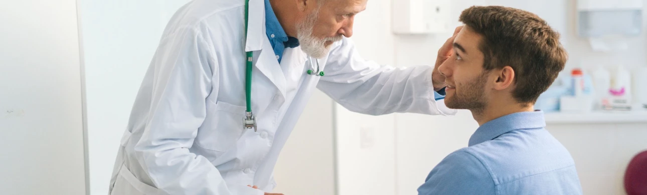 Sklivcové zákalky obvykle neškodí, obezřetnost je přesto na místě