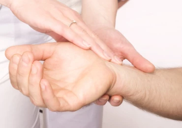 Diagnosticko-terapeutický přístup k nepřiměřené sinusové tachykardii